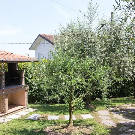 Country house Le Quattro Stagioni Massa (Tuscany)